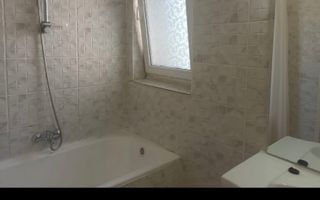 Inchiriez apartament cu 4 camere ultracentral, Punctele Cardulinale - Poză 3