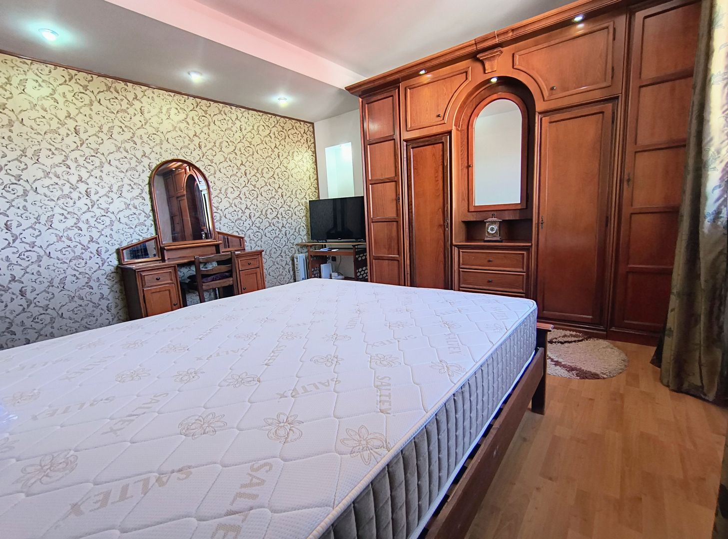 Dorobanti- Roma - Iancu de Hunedoara - Studio - Poză 2