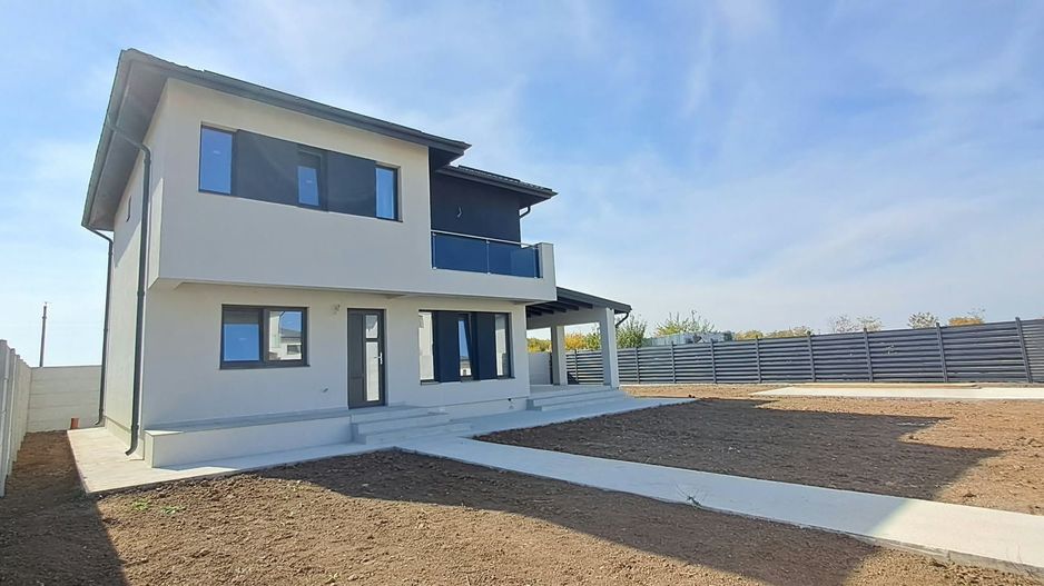BÂCU, CASĂ/ VILĂ P+1ET+Pod, teren 484 mp, 4 camere, 3 bai, STB - 800 m - Poză 2