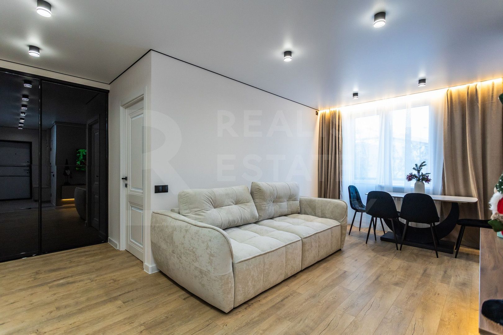 Vânzare, apartament, 2 camere, strada George Coșbuc, Centru - Poză 10
