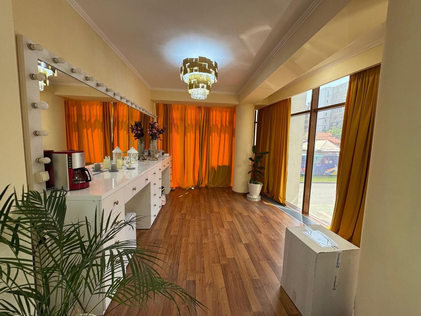 Apartament spatios etaj 1 I pretabil locuinta sau activitate profesion - Poză 17