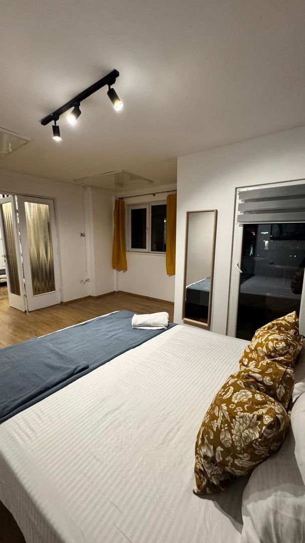 De Inchiriat Apartament 2 Camere, Unirii - Lipscani - Poză 9