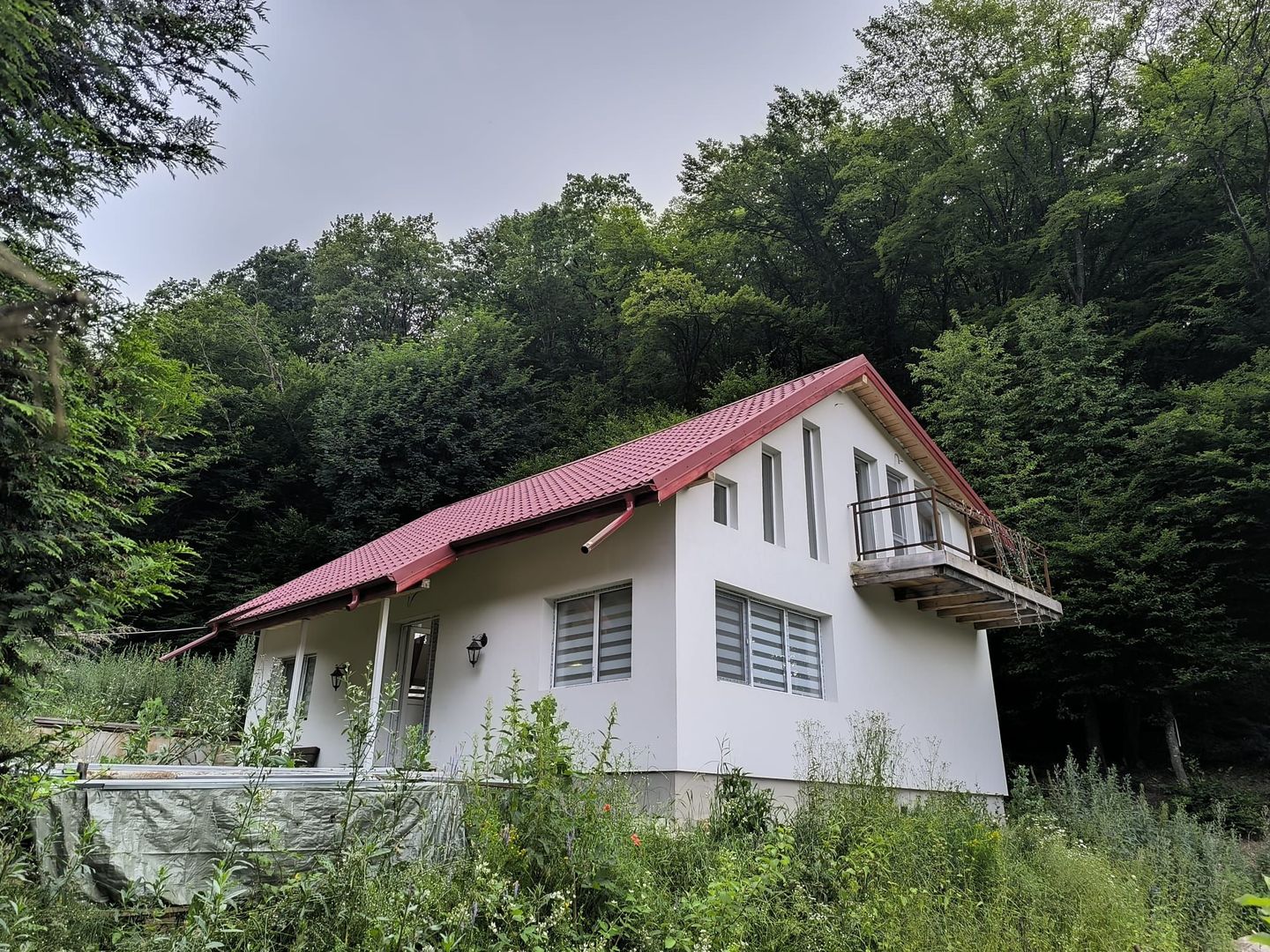 Casa noua Capusu Mare la marginea padurii - Poză 2