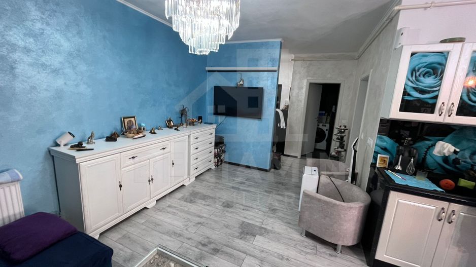 Apartament-Bloc-Nou-Parcare-Curte-Proprie-45mp-Mobilat-Utilat-Liber - Poză 4