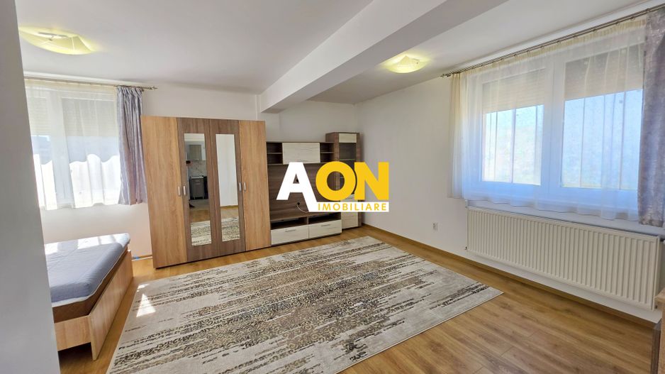 Apartament tip Penthouse, 62 mp, cu terasa 35 mp si boxa 14 mp, Centru - Poză 2