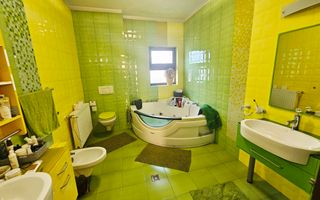 🏡 Casă deosebită – 2 unități locative, 6 dormitoare, zona Albert - Poză 52