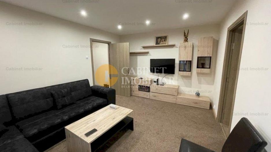 Etaj 1 apartament cu 2 camere mobilat utilat complet zona Tatarasi - Poză 1