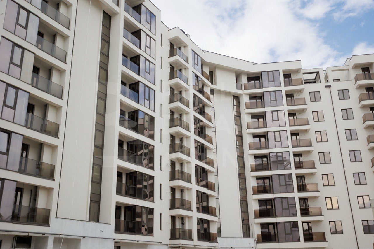 Vânzare apartament 102  mp, strada Basarabia, Ialoveni - Poză 2