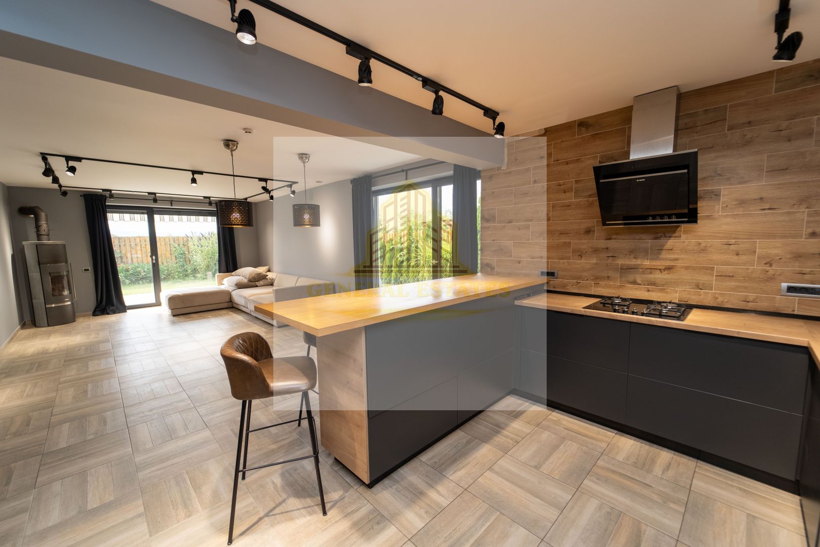 Casa tip Duplex in Critian, Brasov - Poză 6