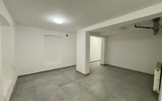 Vila spatioasa | Complet renovată | Central - Poză 23
