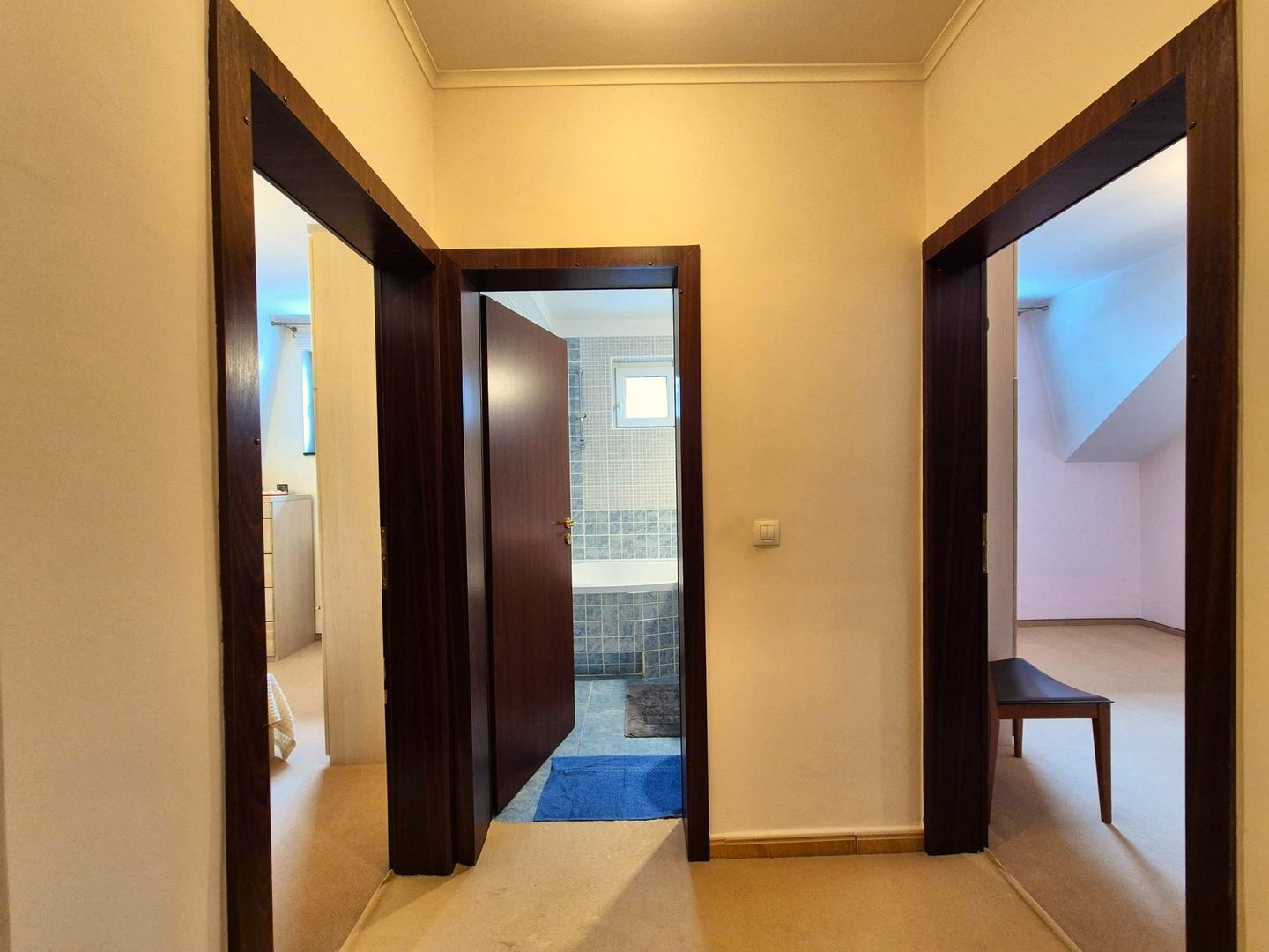 Comision 0 - Apartament în vilă, spațios, priveliște spre cabana Postăvaru - Poză 22