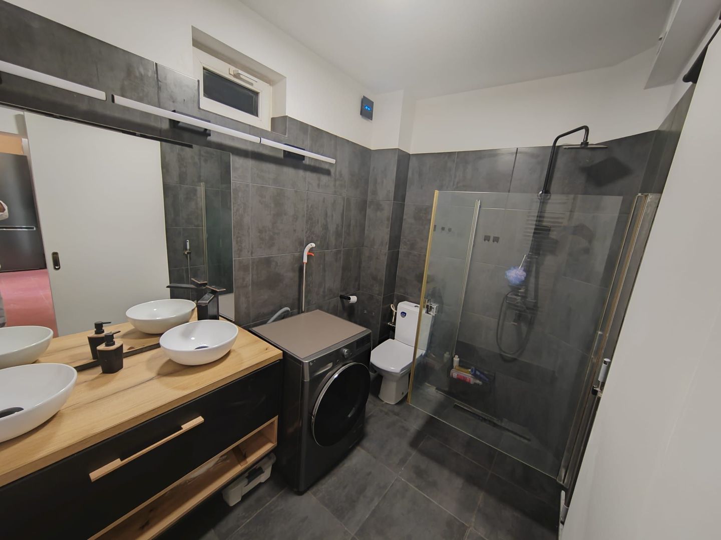 Victoriei Buzesti apartament modern super investitie - Poză 13