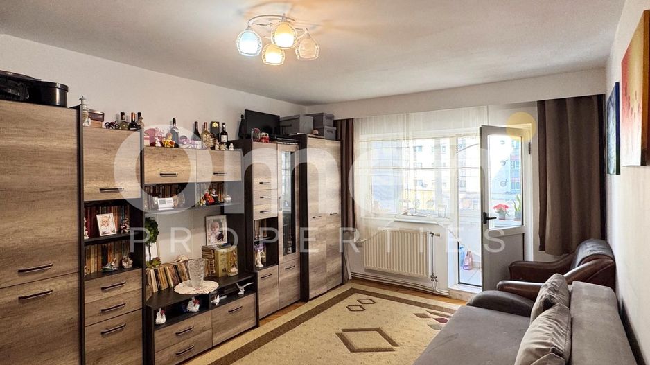 Apartament 3 camere de vânzare | etaj 2 | Bulevardul Traian - Poză 3
