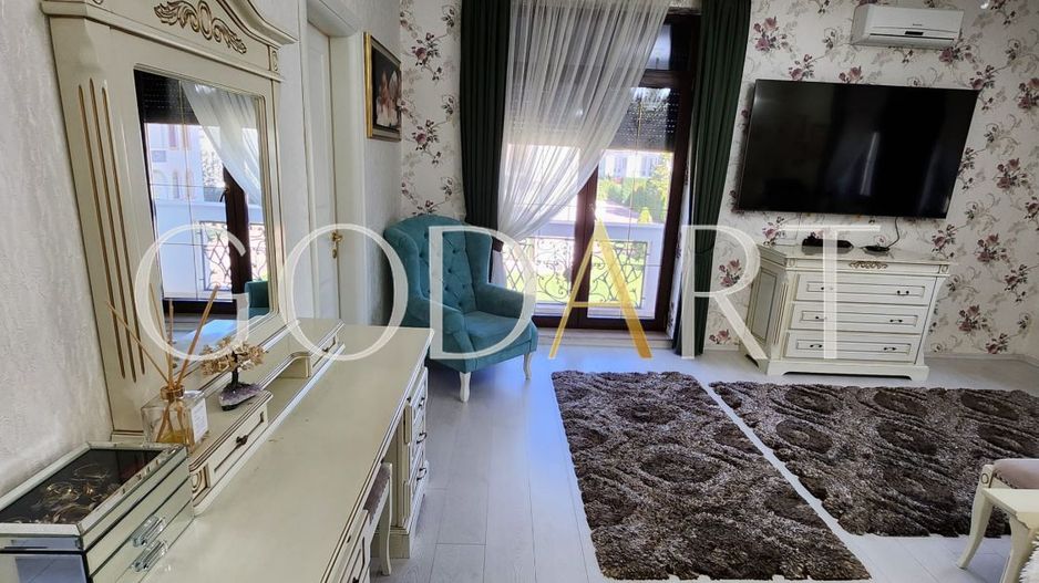 Resedinta exclusivista | Curte generoasa | Erou Iancu Nicolae - Poză 22