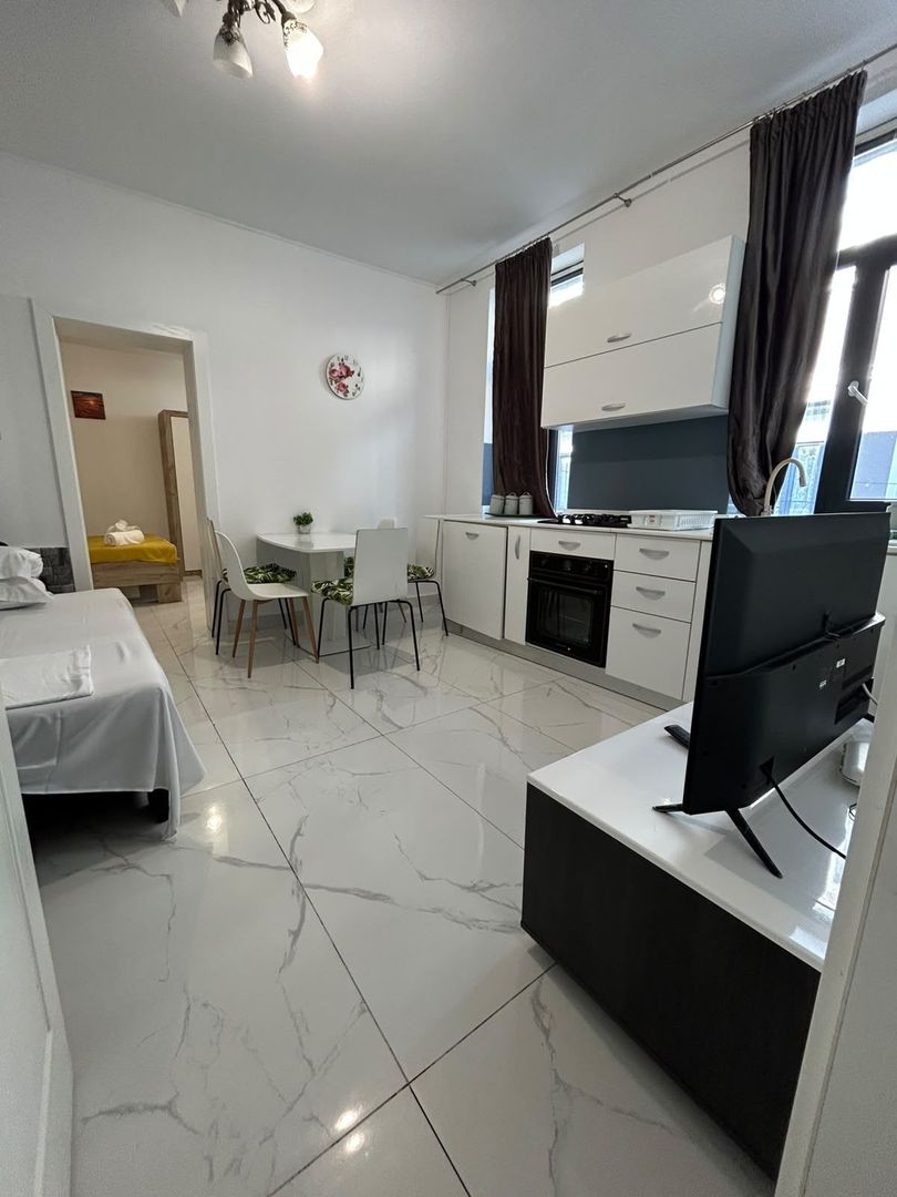 APARTAMENT 3 CAMERE DE INCHIRIAT - Poză 12