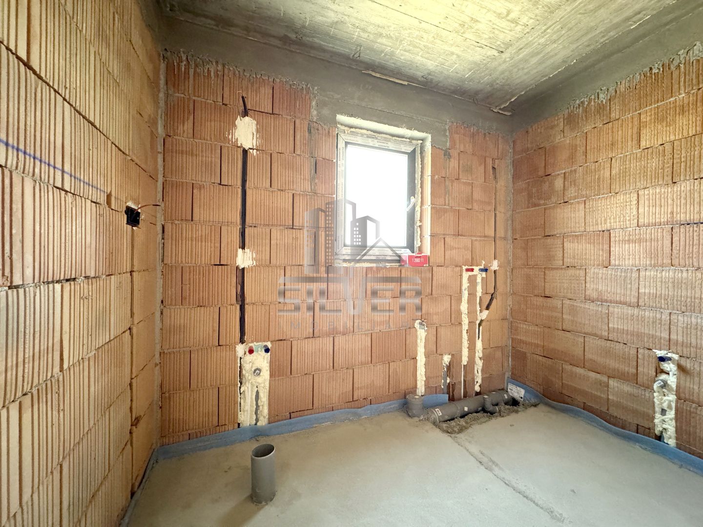 Casa in curs de construire/Teren 450 mp/VANZARE PF. - Poză 7