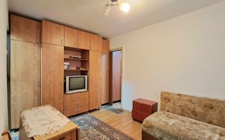 2 camere, Etaj 3, Gheorgeni, Zona Piata Hermes!! - Poză 3