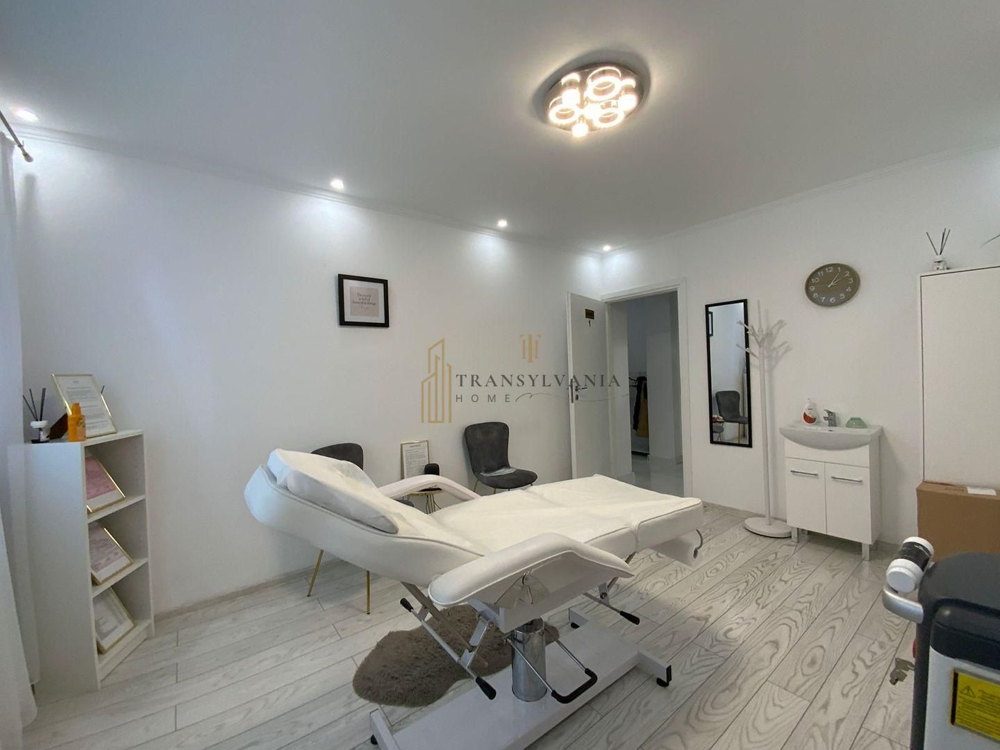 Saptiu comercial de vanzare - Poză 7