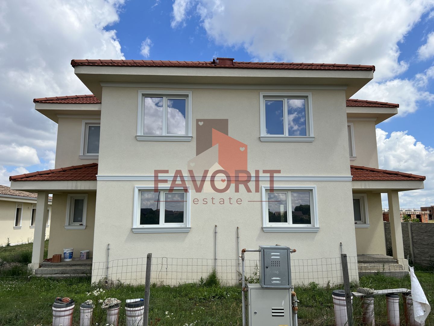 Duplex 4 camere cu etaj | 2 bai | Giroc - Poză 2