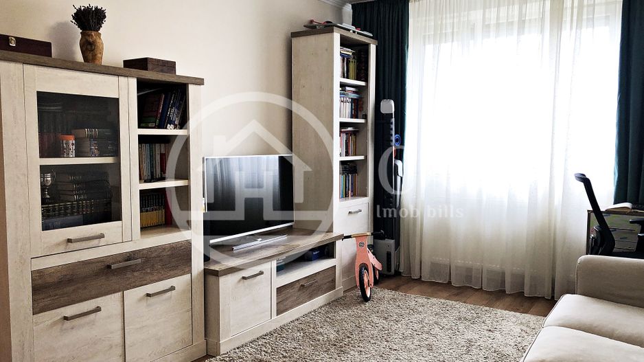 Apartament cu 3 camere de vanzare in Rogerius, Oradea - Poză 4