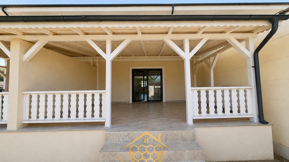 Casa P+1 + Pod in coltisorul tau de natura - Leamna de Jos - Poză 9