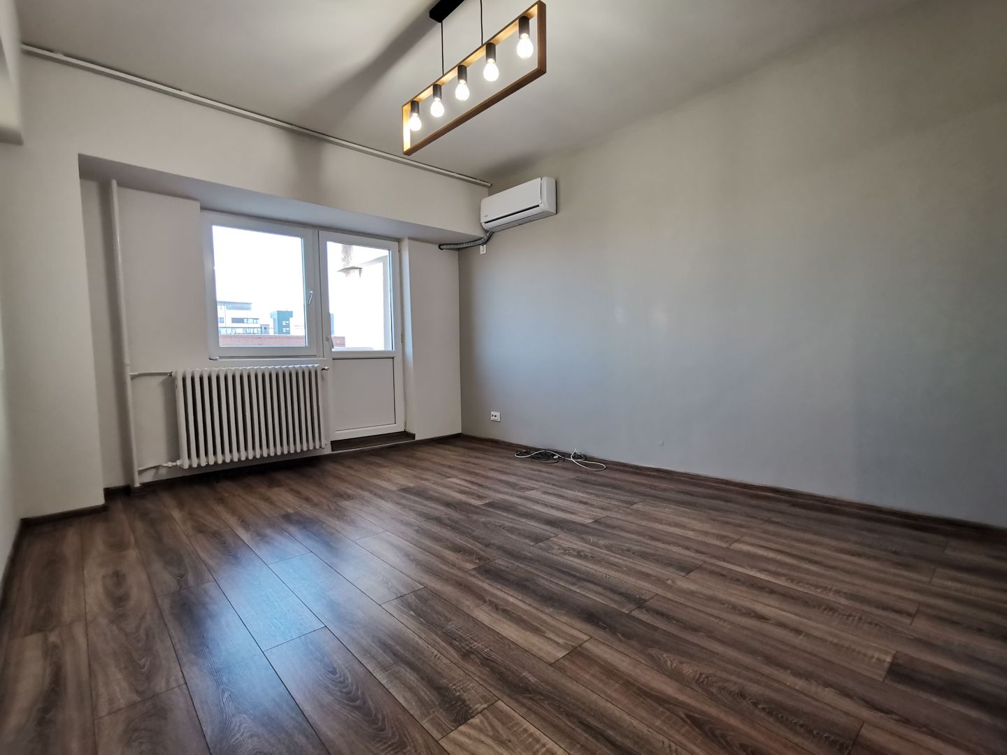 2 camere renovat complet | bloc ZEPTER - Poză 9