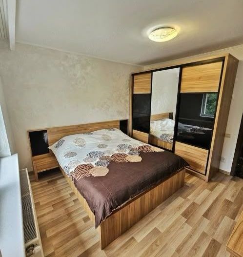 🏡 2 camere decomandat | Bloc reabilitat | Metrou Gorjuluii - Poză 1