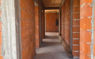 Casă la roșu în localitatea Cheriu - Poză 7