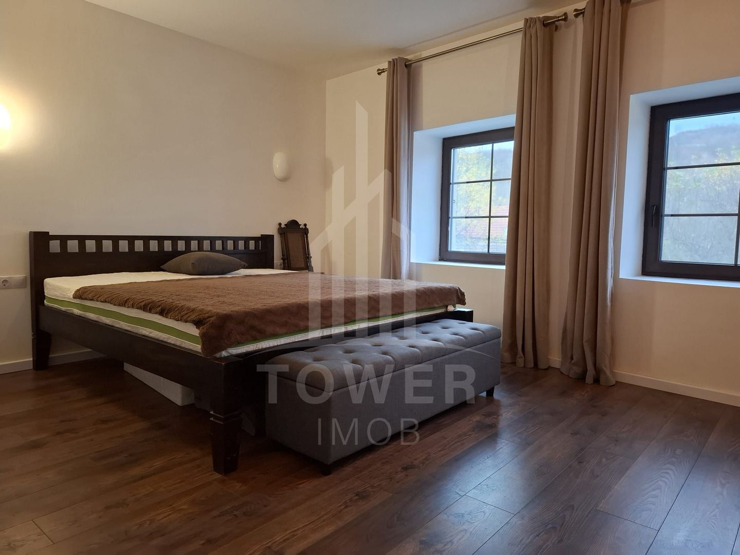 Casă complet renovată de vânzare în Amnaș – la doar 25 km de Sibiu! - Poză 39