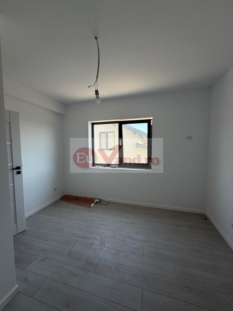 De vanzare – jumatate de duplex modern, parter + etaj | 150 mp utili | - Poză 15