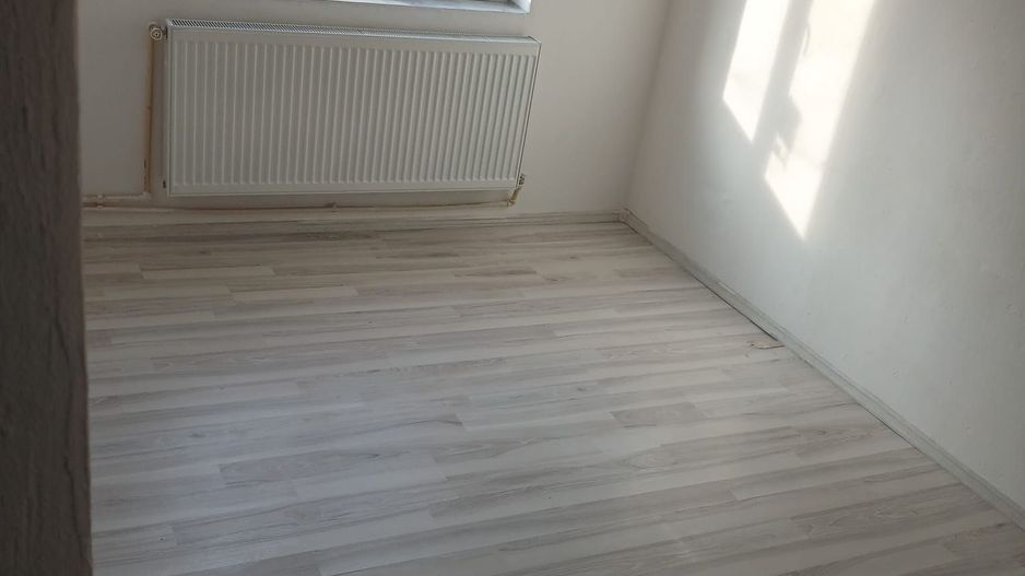 Apartament recent restructurat zona micro 14 - Poză 4