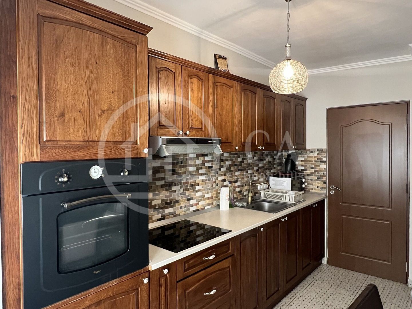 Apartament cu 3 camere de inchiriat pe Bd-ul Magheru Oradea - Poză 11