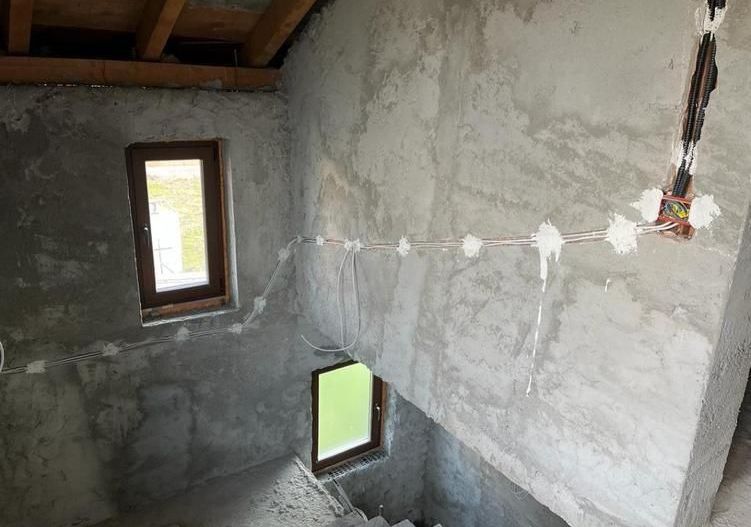 MOSNITA NOUA, 4 CAMERE, CASA INDIVIDUALA - Poză 4