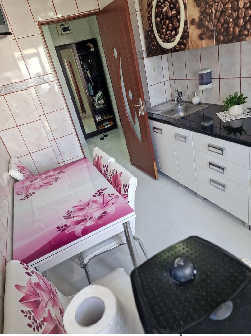2 camere, decomandat, etaj 4/4,  Micro 21, vedere la Dunare - Poză 4