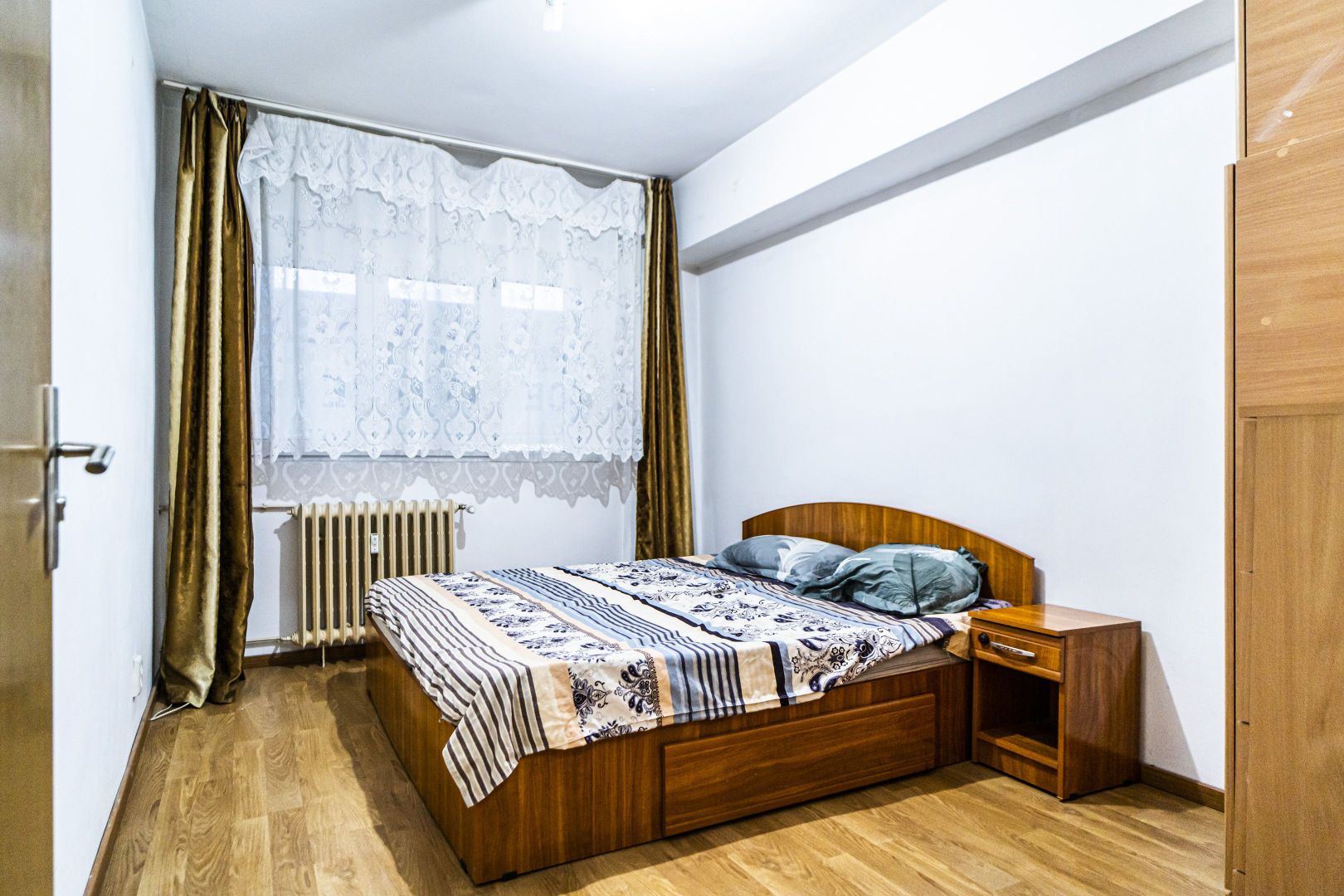 Apartament deosebit, piata Veteranilor, bloc stradal, reabilitat, bucatarie 10mp - Poză 5