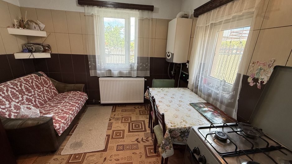 Vila construită in 2010 - P+1+pod - S=236 mp și curte 238 mp Campina! - Poză 18