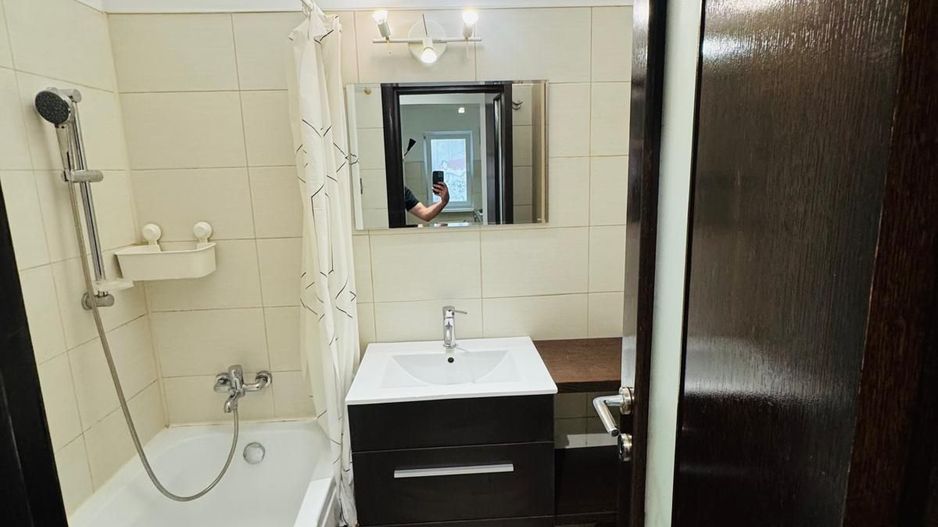 Aparatement de inchiriat 2 camere Piata Romana - Poză 8