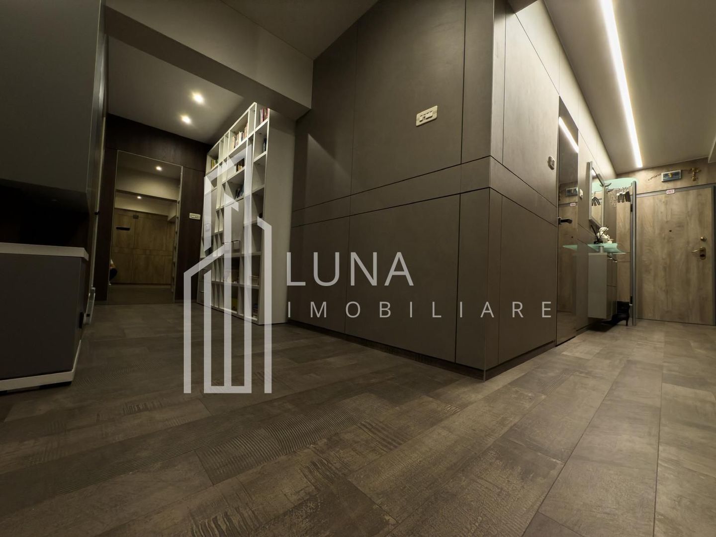 Apartament lux, 3 camere (inițial 4) – Strada Pârâului, Brașov - Poză 13