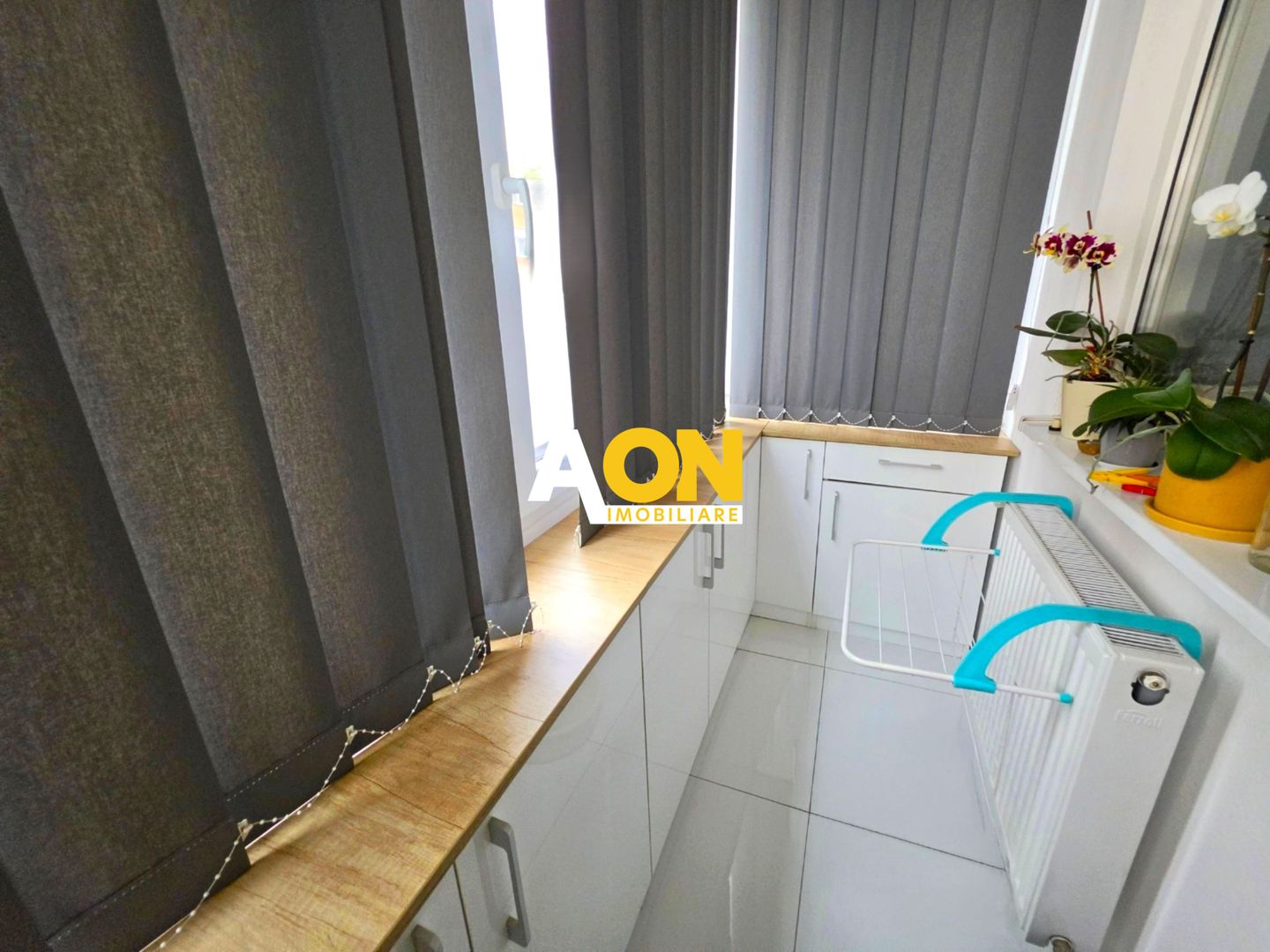 Apartament 2 camere, renovat, mobilat, utilat, Cetate - zona M-uri - Poză 2