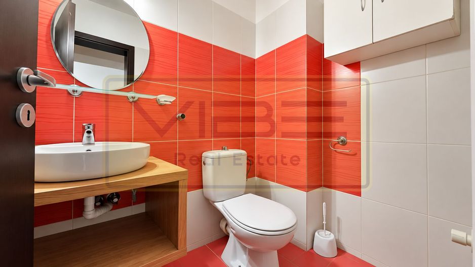 Central- Podu de Fier - 4 rooms -112mp -Panoramic View - Poză 4