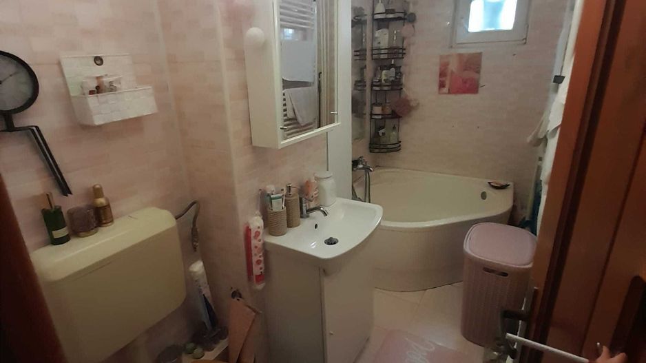 Dambovita-Piata Flavia | 2 Camere | Bloc Izolat. - Poză 5