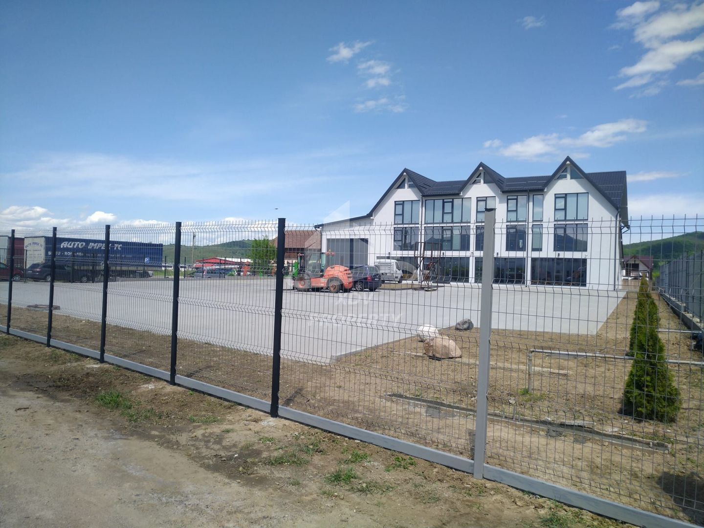 Spatiu comercial  1274 mp utili , teren 7261 mp - Poză 4