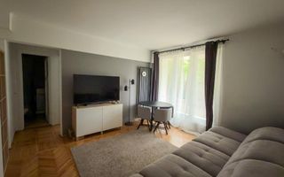 Apartament 3 camere, parter, 46mp + curte 30mp, in apropiere de Mega Mall - Poză 1