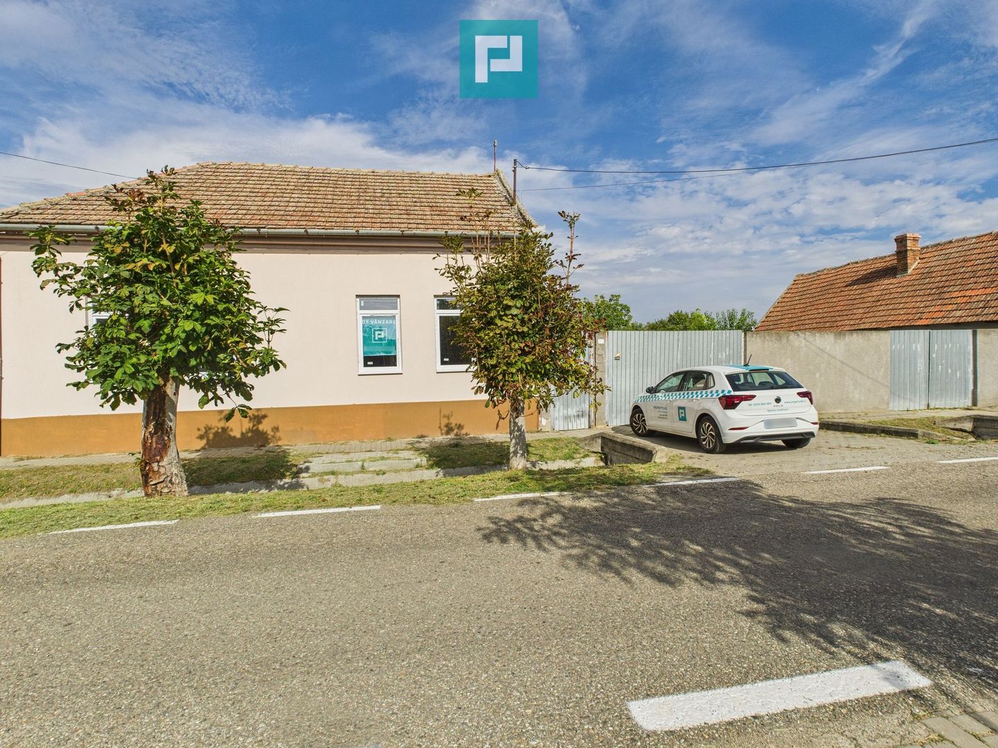 Casă spatioasă și solidă în Pecica - Poză 1