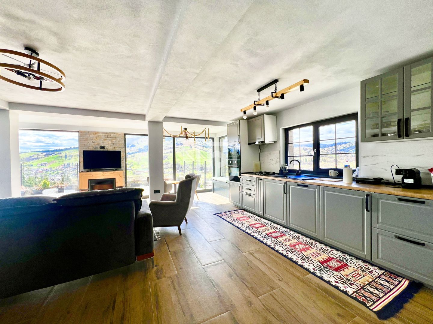 Pensiune/Casa 4 dormitoare | Gura Humorului | Bucovina - Poză 10