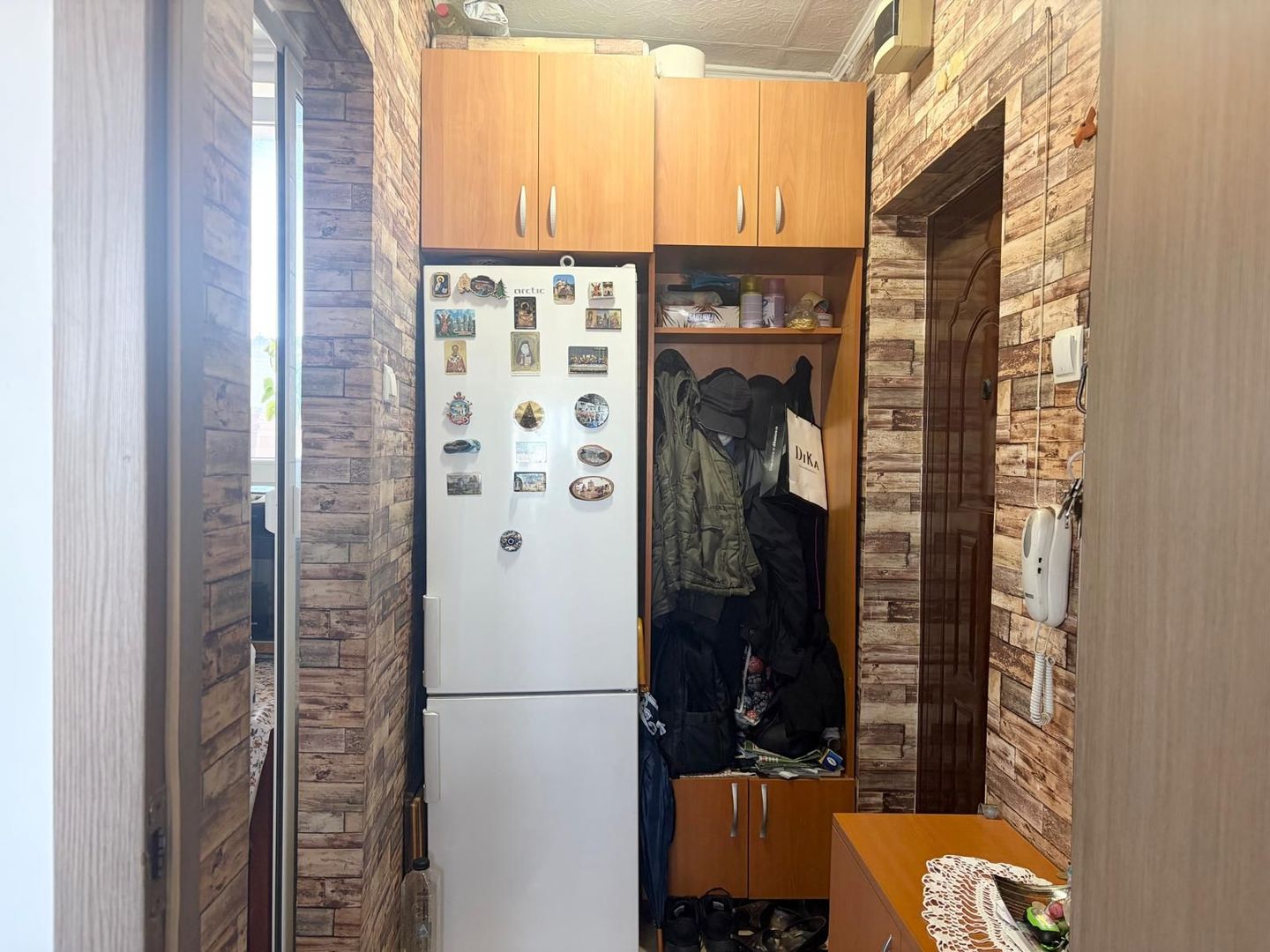 Garsoniera spatioasa cu boiler electric, Mihalache-1 Mai - Poză 10