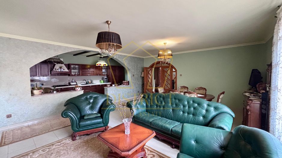 COM 0% Casa individuala spatioasa, piscina, garaj, anexe | Iosefin - Poză 10