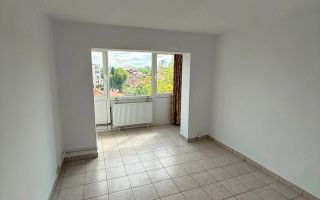 3 camere Lipovei etaj 4 , 2 bai, 2 balcoane - Poză 2
