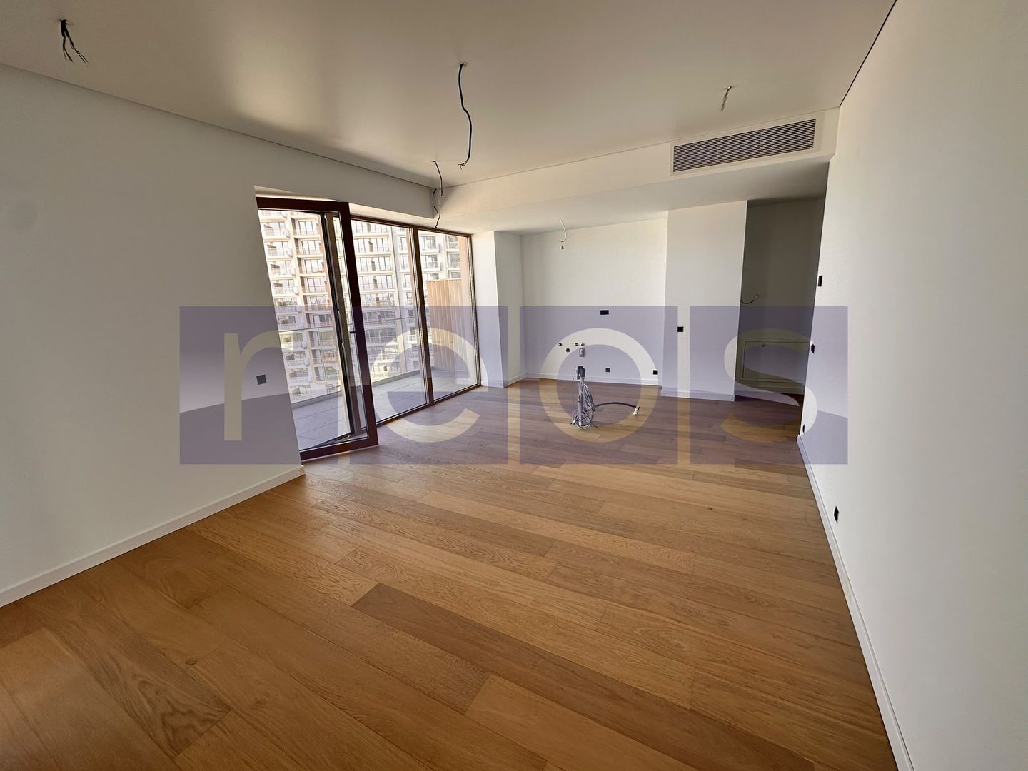 VANZARE APARTAMENT DEOSEBIT 3CAMERE 89MP | PARCARE | ONE HIGH DISTRICT - Poză 6