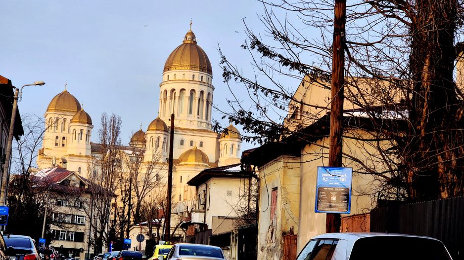 Casa de vanzare pretabila locuinta sau afacere | 13 Septembrie - Poză 4